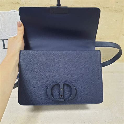 how much is dior 30 montaigne bag|dior montaigne 30 pouch.